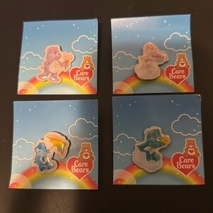 Care Bears Exclusive Pin Badge Young Lives vs Cancer 4x